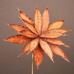 Искусственный цветок Штирия 25 см терракотовый, клипса